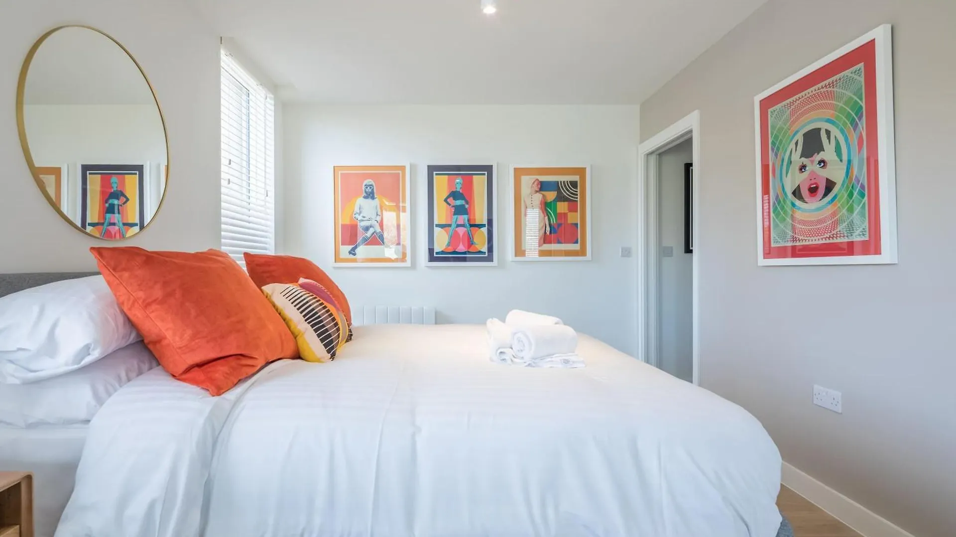 Luxury Central Apt Riverside Views & Parking كامبريدج